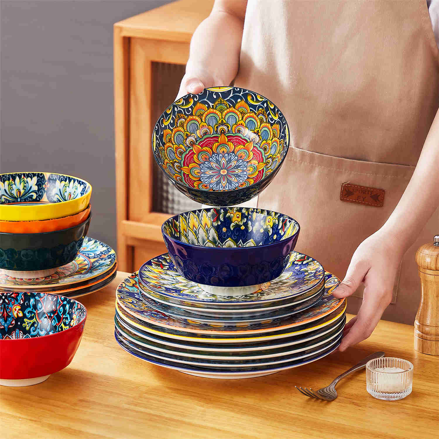 Boho Chic Simi 18-Piece Porcelain Dinnerware Set - Service for 6 - Includes Plates and Bowls-vancasso