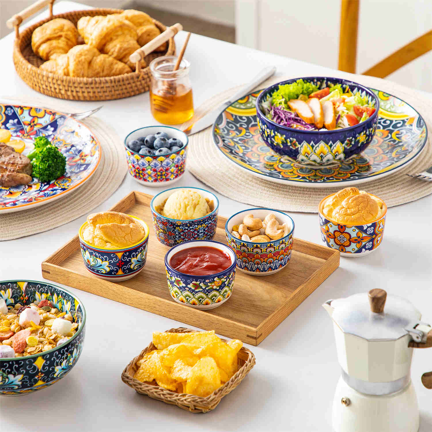 vancasso Simi Set Of 6 Ramekin Bowls In Bohemian Style - Ideal For Desserts Or Side Dishes - Crafted From High-Quality Porcelain - 4 oz