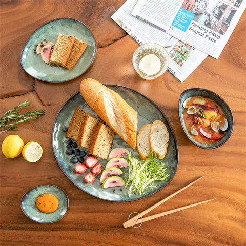 Starry 11-Piece Dinnerware Set with Oval Plates - Bowls - and Serving Dishes in Green Reactive Glaze-vancasso