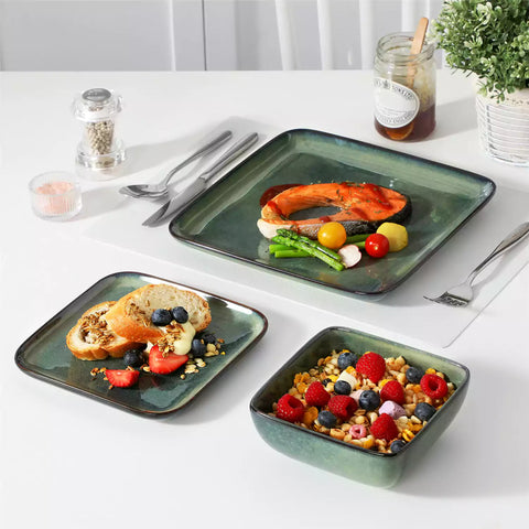 Stern 18-Piece Dinnerware Set With A Stunning Reactive Glaze For A Modern And Elegant Touch - Green